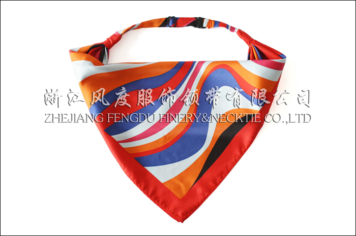 浦發銀行 仿絲三角巾