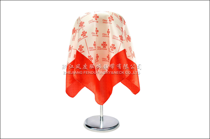 聯通 真絲小方巾 規格：53x53cm