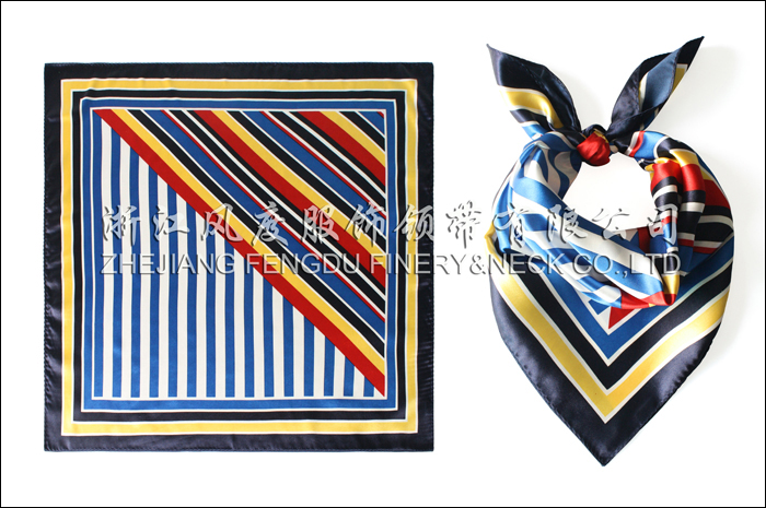 郵政 仿絲小方巾 規格：53x53cm