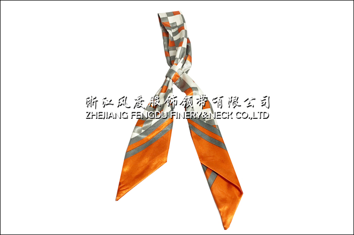 仿絲雙層打結絲巾 标記