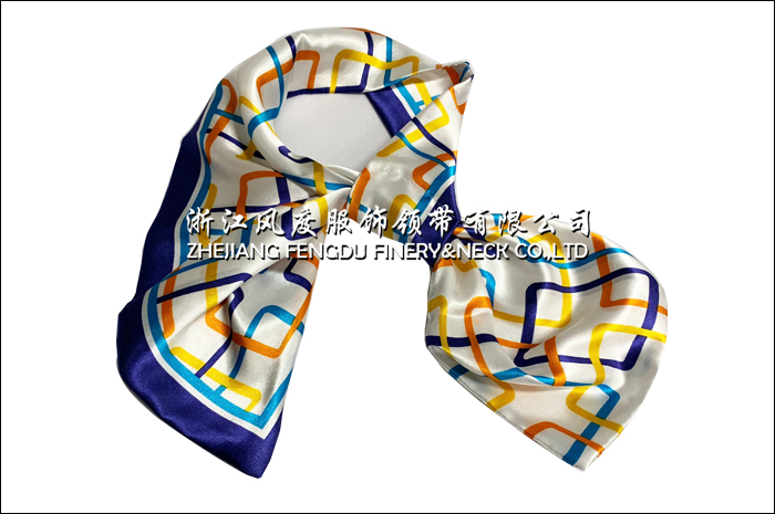 仿絲雙層刀型絲巾 标記